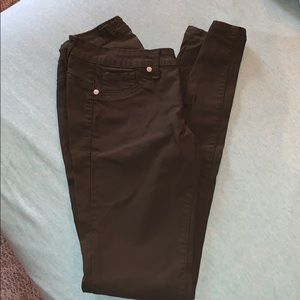 🌎donated 🌎VIP Green Jeans